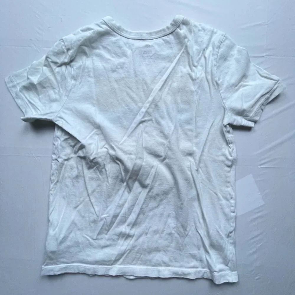 Gap Kids Boys White Planet short sleeve shirt Medium(8-9)
